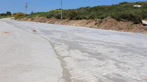 7. Koy Park Alanına Kilitli Parke Taşı Döşenmesi Çalışmaları