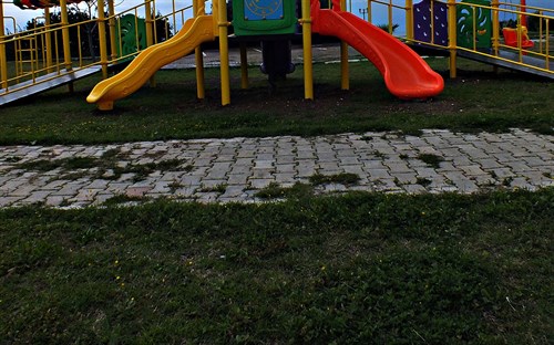 Çocuk Parkı Yürüyüş Yolu 
